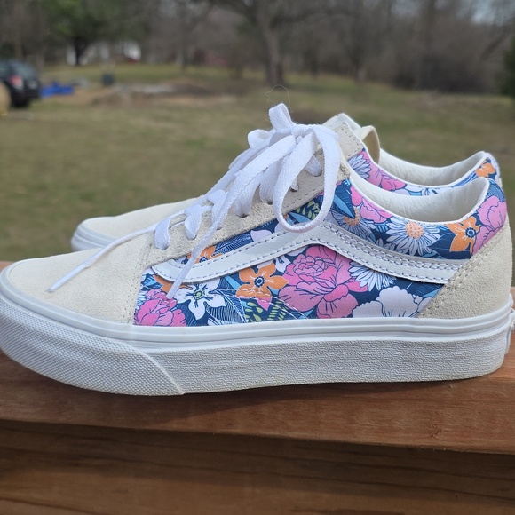 Vans Old Skool Shoe, Suede, Size 5.5 - Picture 9 of 9